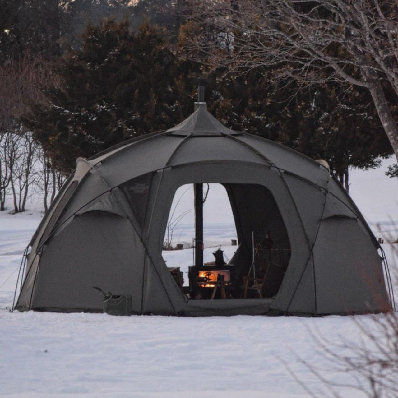 10-12 Person Winter Hunting Tent Ball Tent Cotton Fabric Tent Large Outdoor Tent